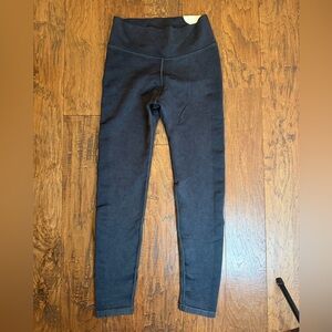 NWT Aerie offline seamless 7/8 legging black Medium